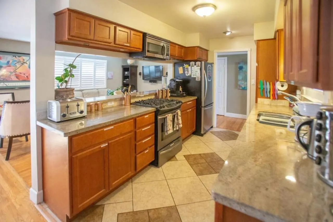 Riverview Huge Yard, Quiet Cul-De-Sac, Perfect For Families Sacramento 0*,  USA