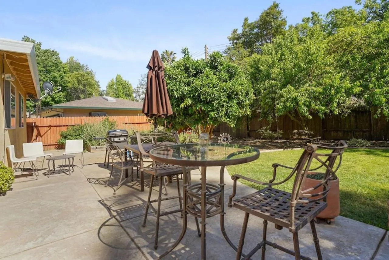 Riverview Huge Yard, Quiet Cul-De-Sac, Perfect For Families Sacramento Semesterbostad