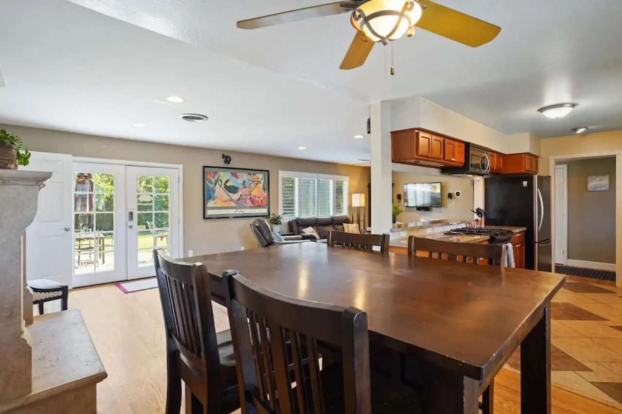 Riverview Huge Yard, Quiet Cul-De-Sac, Perfect For Families Sacramento