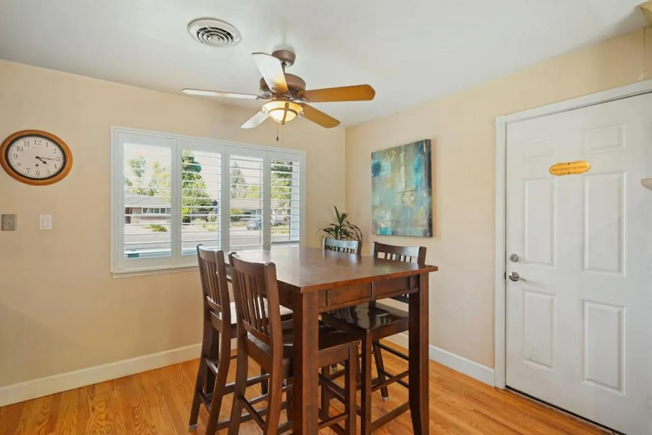 Riverview Huge Yard, Quiet Cul-De-Sac, Perfect For Families Sacramento